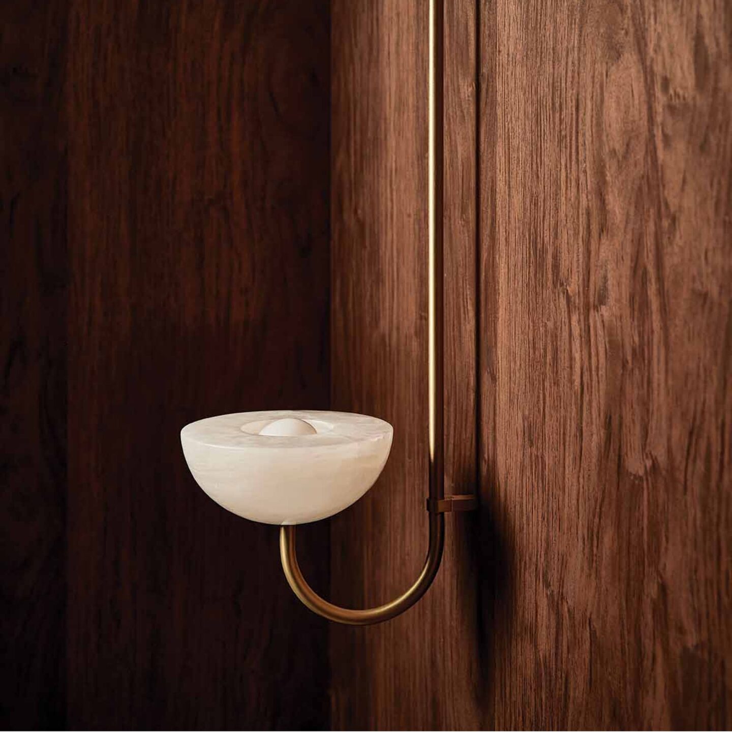 Aurelia Wall Light Small White Onyx & Brass